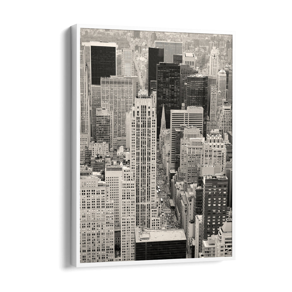 Black & White Manhattan Skyline – Classic Cityscape Wall Art