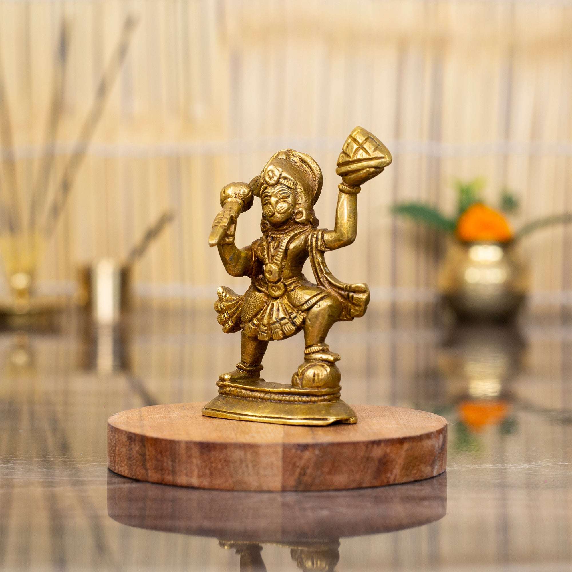 Powerful Brass Lord Hanuman Idol with Dronagiri Mountain