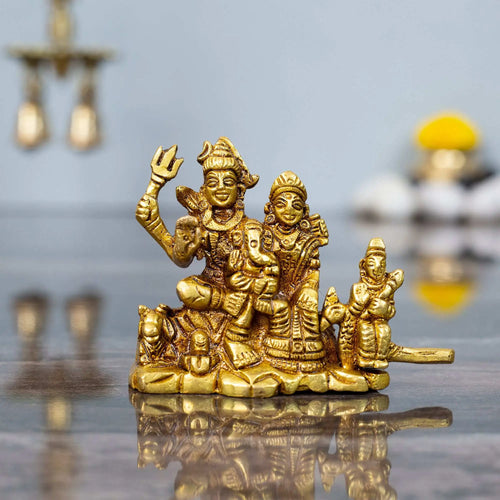 Divine Family of Shiva, Parvati, Ganesha & Kartikeya